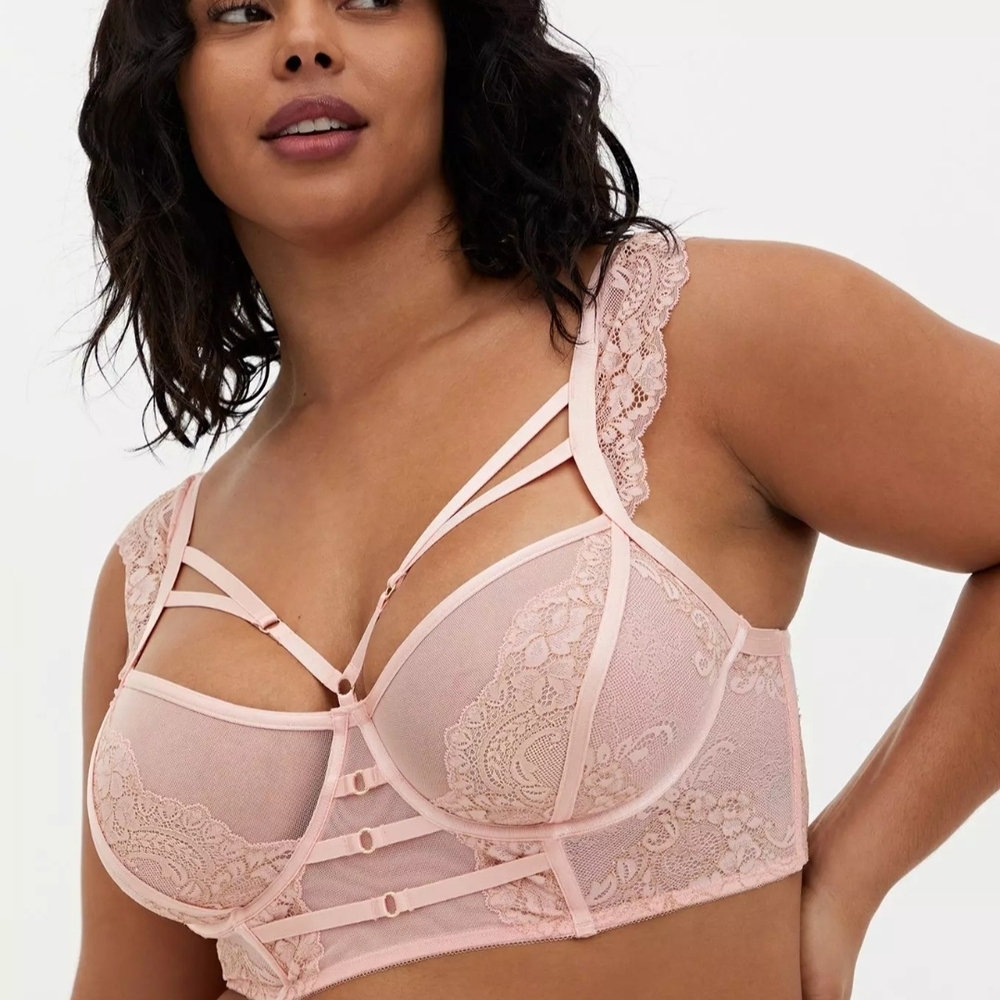 Elegant Pink Lace Bralette